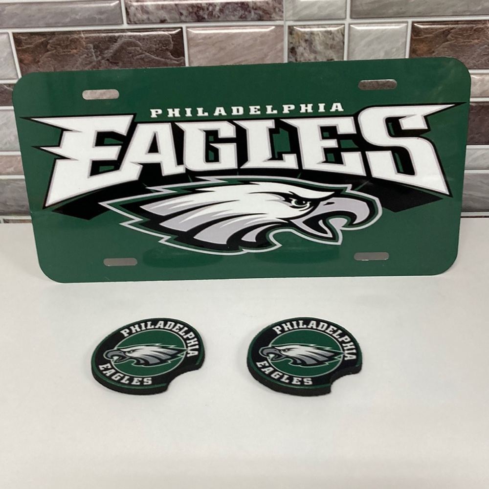Philadelphia Eagles License Plate With Cup Holder Inserts